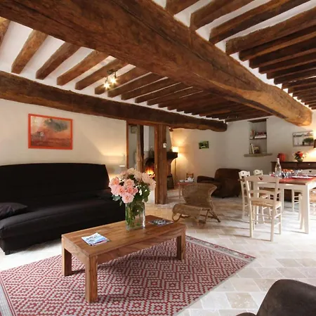 Alençon, 4 Pièces, 7 Personnes - Fr-1-497-24 Hébergement de vacances *